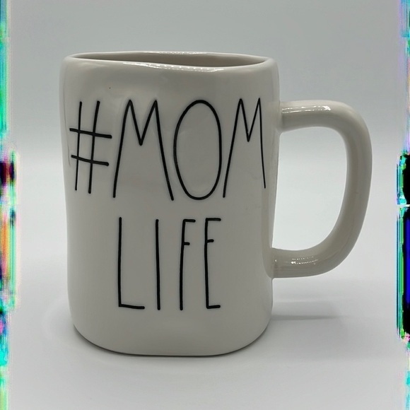 RAE DUNN #MOMLIFE MUG - Picture 1 of 4